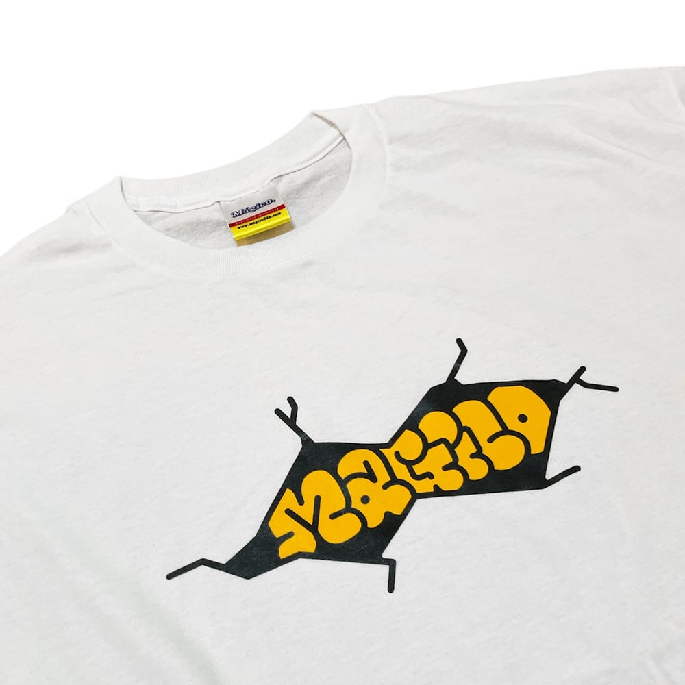 MÁGICO - "Cracked" Tee (White)