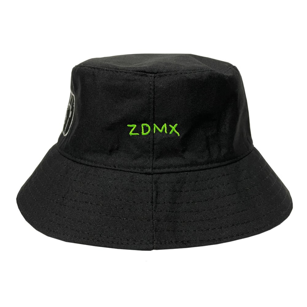 Zombra - Embroidered bucket hat.