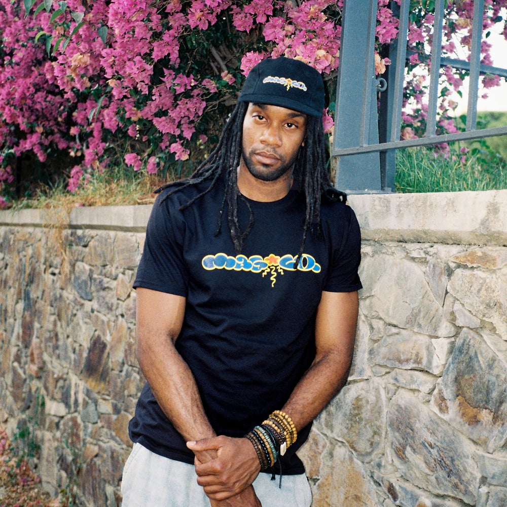 MÁGICO - "Clouds" Tee (Black)