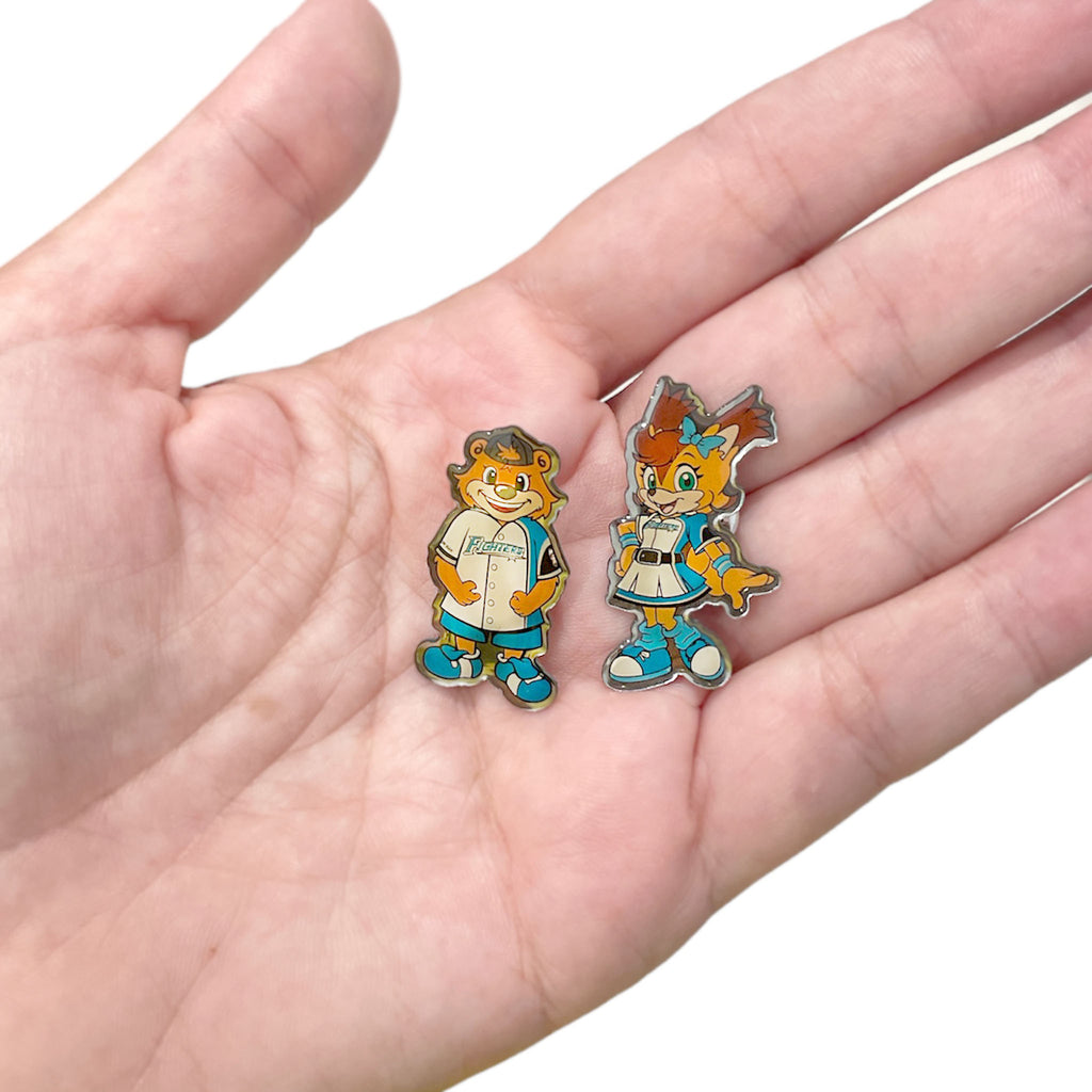 2015 Hokkaido Nippon-Ham Fighters (Japan) - Couple Pins
