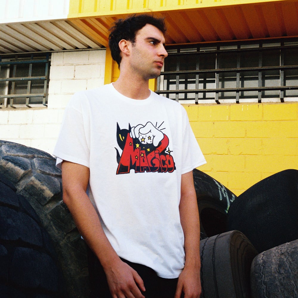 MÁGICO X Max Solca - "The Cat" tee (White)