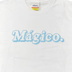 MÁGICO - Logo tee (White/Baby blue)