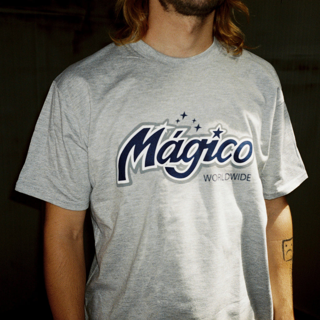 MÁGICO - "Worldwide Players" Tee (Gray)