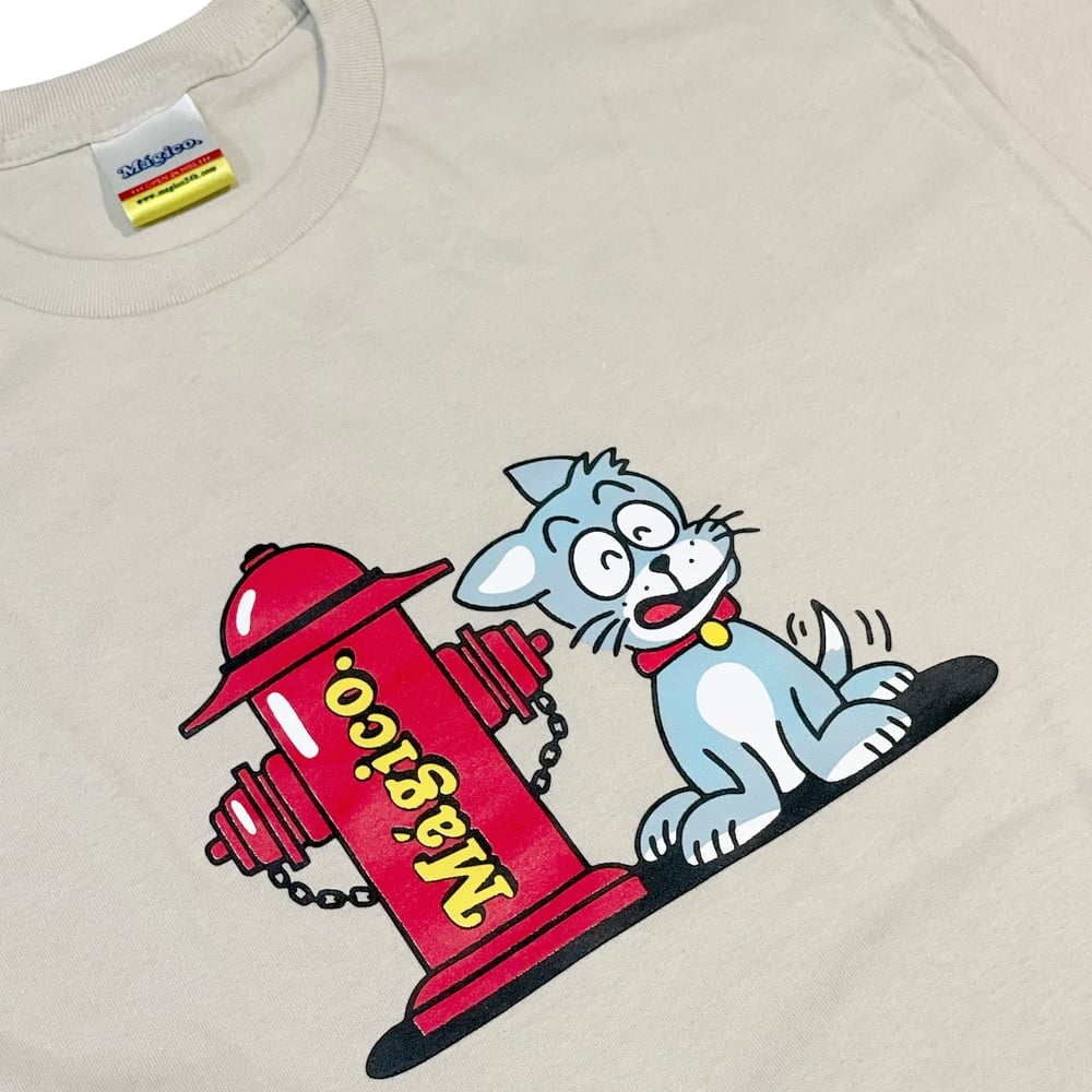 MÁGICO - "Fire Plug" Tee (Sand)