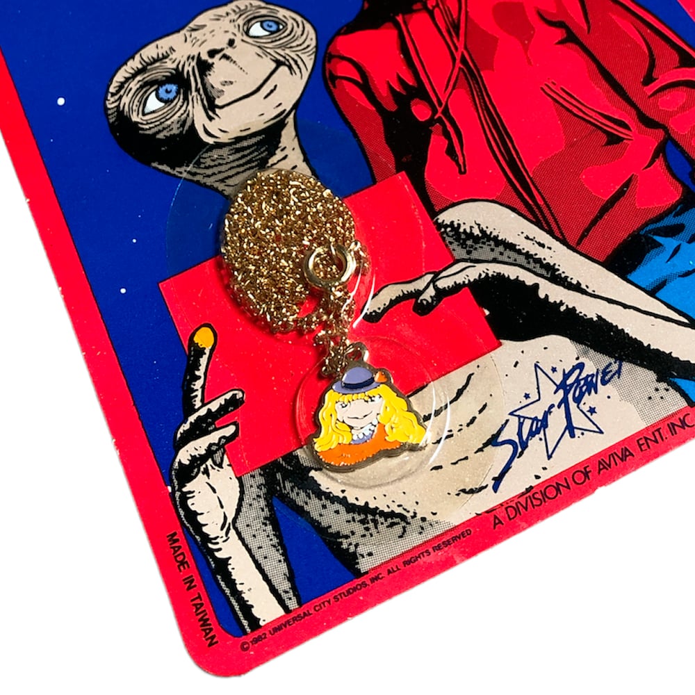 Vintage 1982 E.T. Jewelry