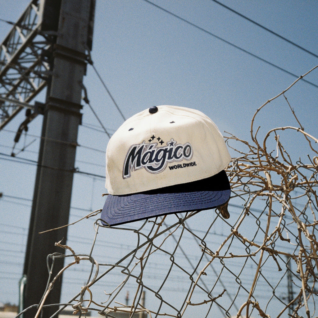 MÁGICO - "Worldwide Players" 90's Snapback (Navy)