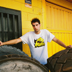 MÁGICO X Max Solca - "The Cat" tee (Light gray)