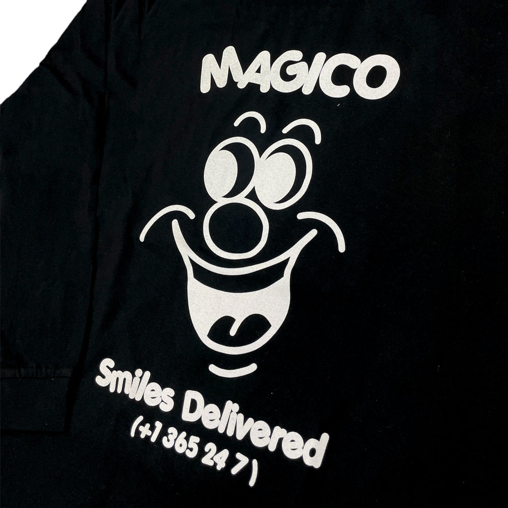 MÁGICO - "Smiles Delivered" Longsleeve (Back)