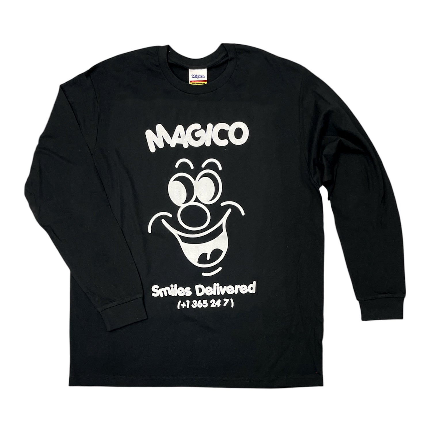 MÁGICO - "Smiles Delivered" Longsleeve (Back)