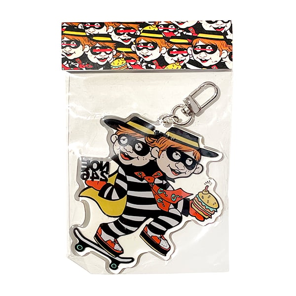 Noe246 - Giant keychain #2