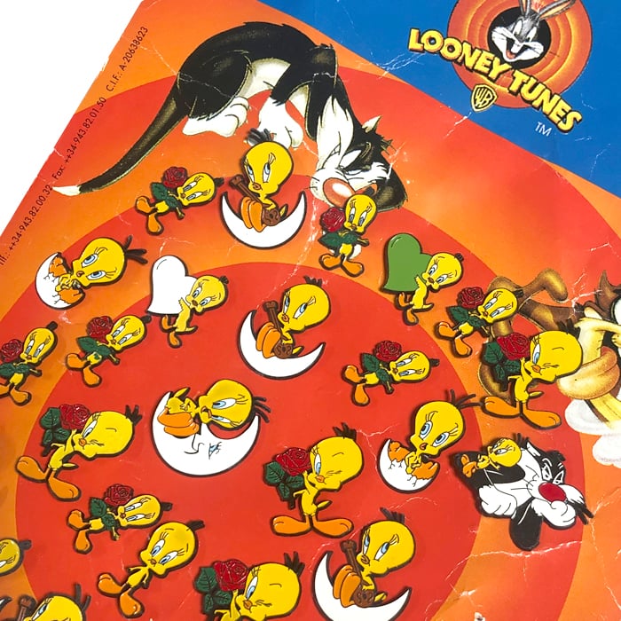 Vintage 1998 Warner Bros- Tweety pins